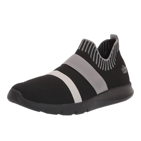 Spenco Women's Size 7W Karma Stretch Floral Sneaker - Picture 2 of 12